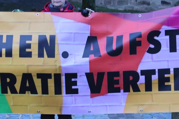 Demokratie/Menschenrechte